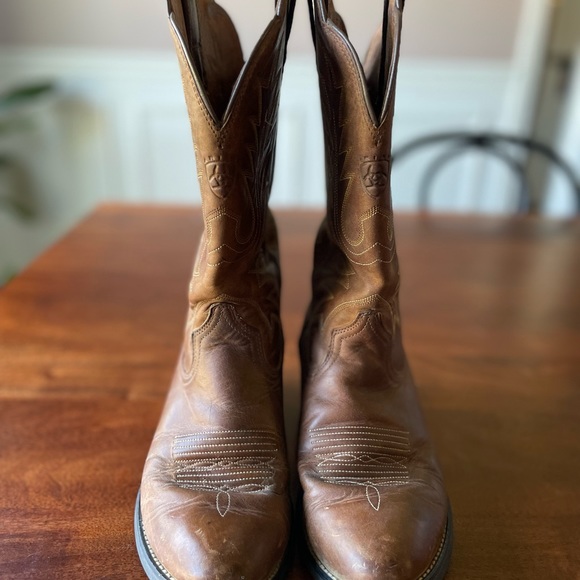 SOLD ❌ Ariat Heritage Women’s Cowgirl boots size 6.5 - Picture 2 of 5